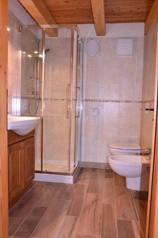 Ferienwohnung Lo Coppa Fen Aosta Zimmer foto