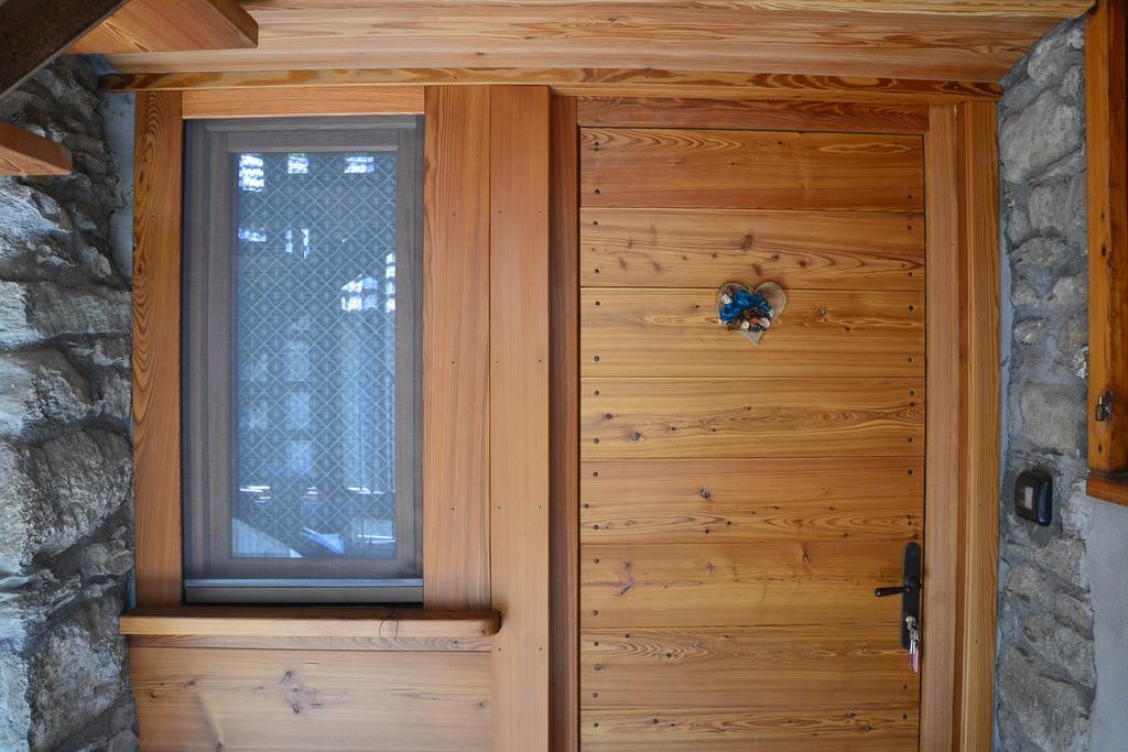 Ferienwohnung Lo Coppa Fen Aosta Zimmer foto