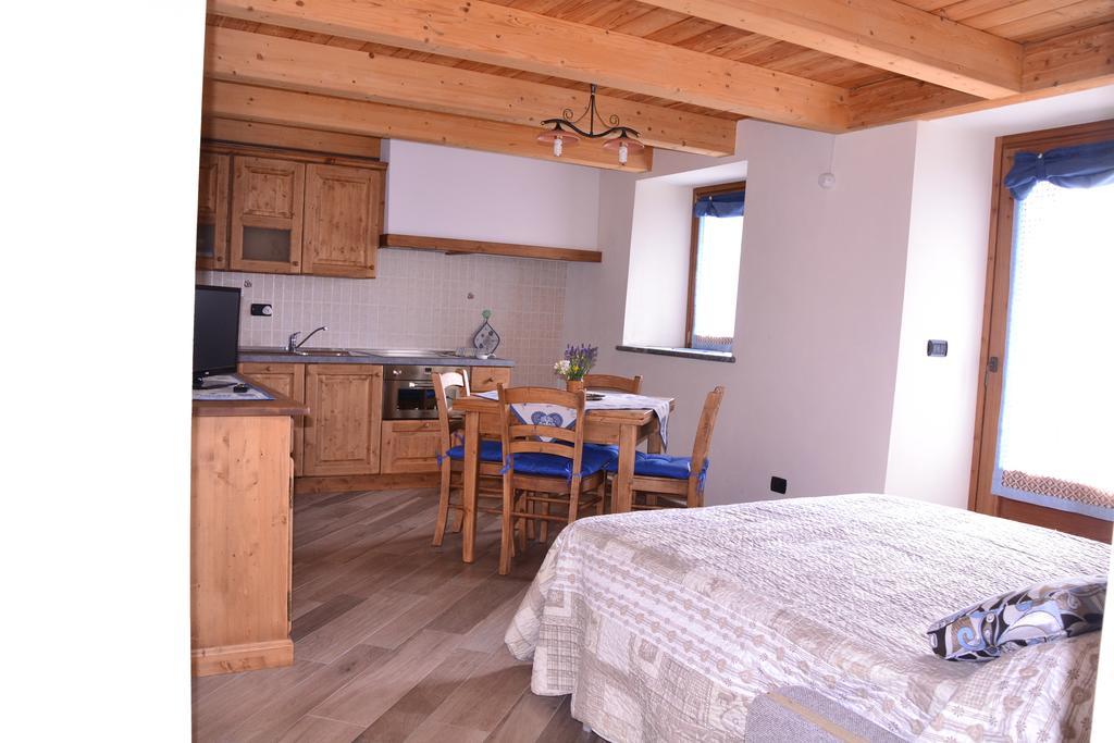 Ferienwohnung Lo Coppa Fen Aosta Exterior foto